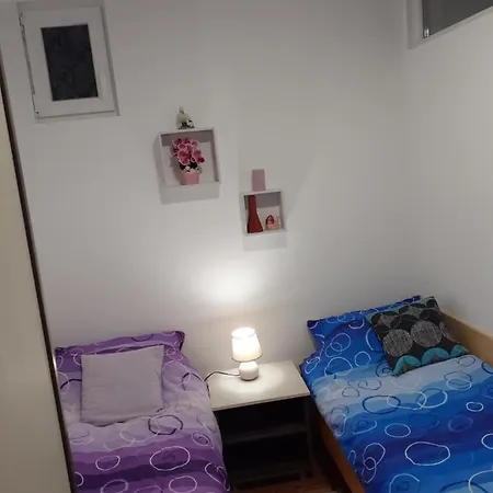 Andela I Aleksa Divcibare-a7 Апартаменты *